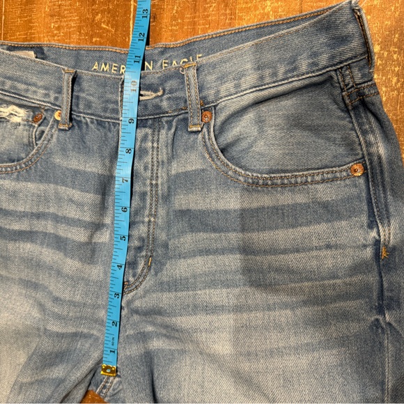 American Eagle Distressed Button Fly Hi-Rise Girlfriend Jeans - Picture 16 of 16
